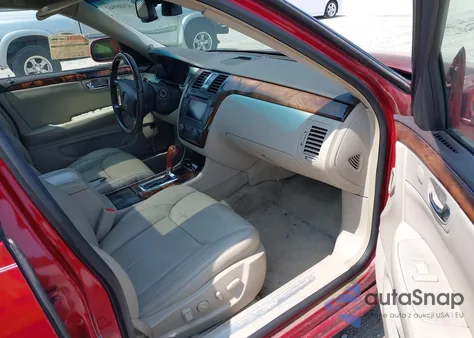 2010 Cadillac Dts Premium Collection из США, поврежденный, VIN 1G6KH5EY4AU113587